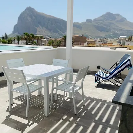 Pf Luce Del Mare Luxury Apartment San Vito Lo Capo Exterior photo